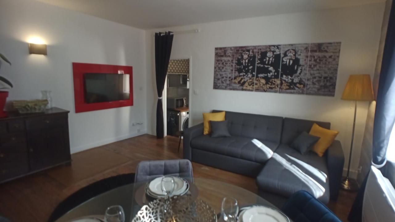 Coeur De Ville, Calme, Spacieux,Parking Et Wifi ! Chartres Esterno foto
